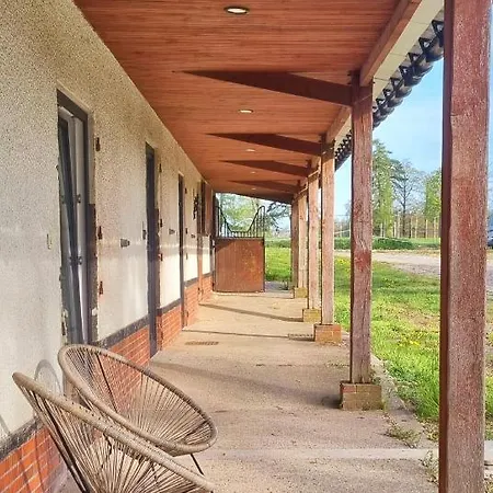 Haras Du Bois De Holiday home Formerie
