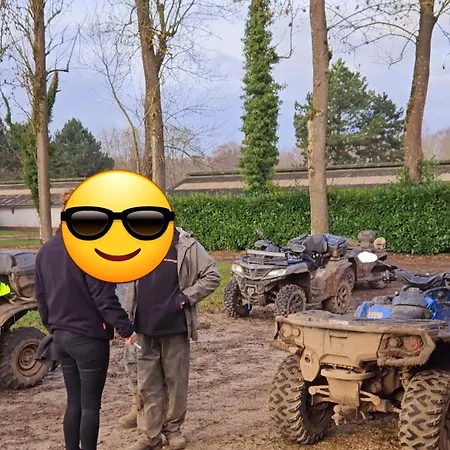 Haras Du Bois De Holiday home Formerie